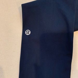 Lululemon True Navy Align Leggings 28 inch.